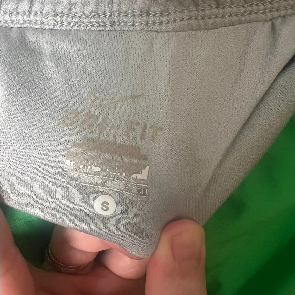 Nike Dri-Fit Women Small Vibrant Green Athletic‎ running Shorts